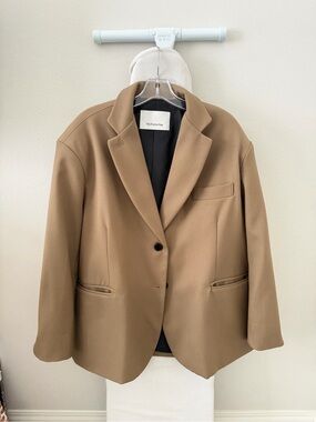 The Frankie Shop Oversized Boyfriend Blazer- Desert Taupe